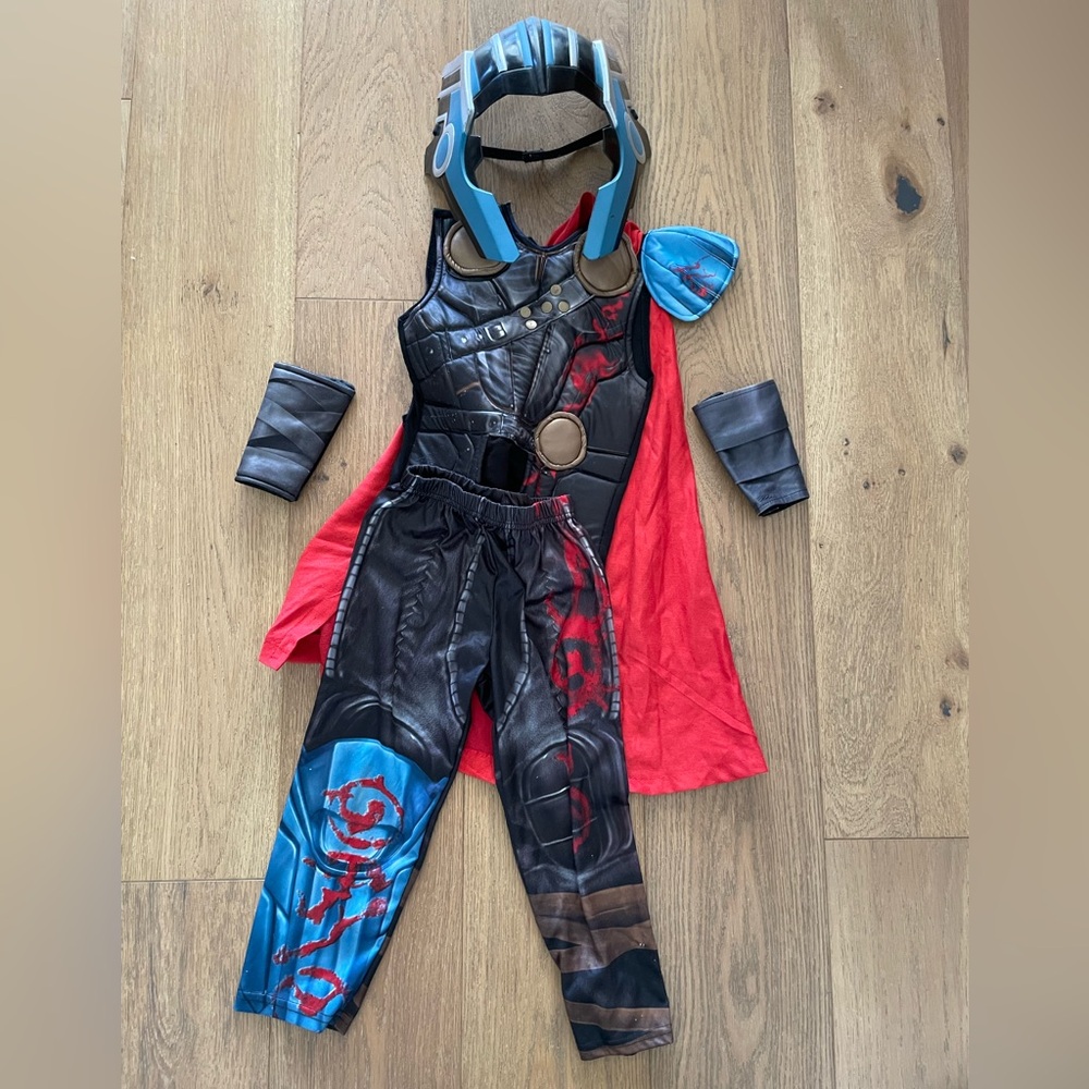Thor Superhero Costume with Helmet and Cape